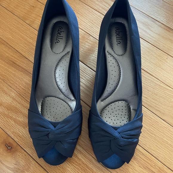 Heels (navy blue) - Picture 5 of 5
